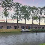 贝姆斯特城堡度假酒店 酒店 4*