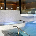 贝姆斯特城堡度假酒店 4* 佐伊杜比斯特