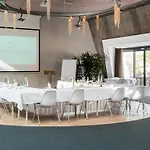 贝姆斯特城堡度假酒店 4* 佐伊杜比斯特